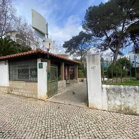 Apartment Next To The Trees Close From The Sea Estoril